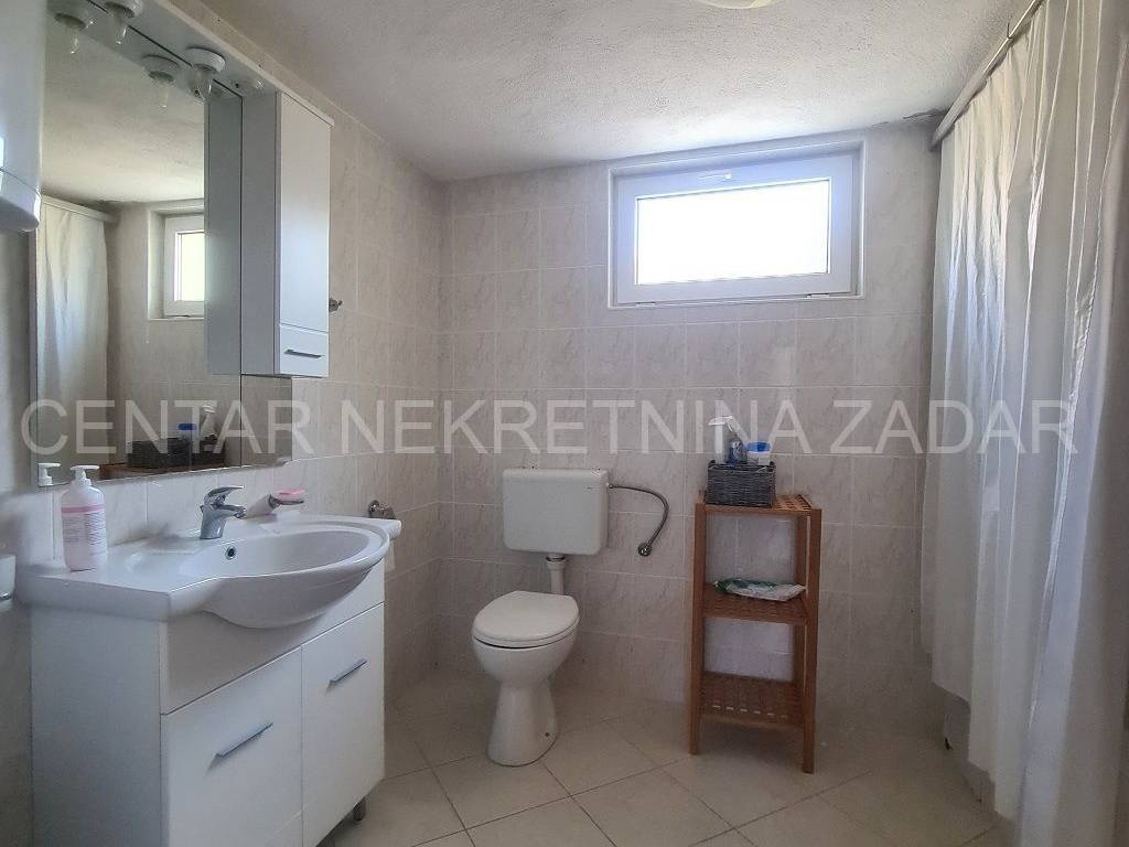 Samostojeća kuća, Prodaja, Ražanac, Ražanac