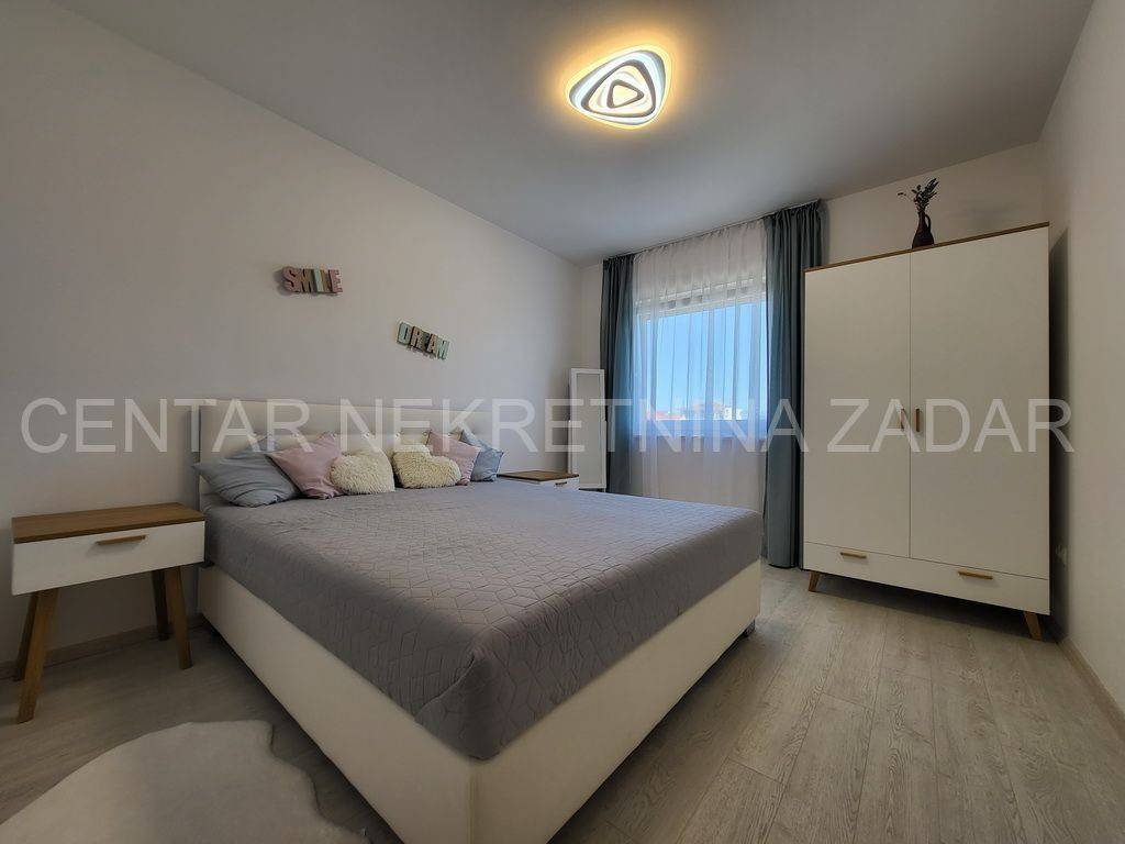 Luksuzna vila, Prodaja, Privlaka, Privlaka