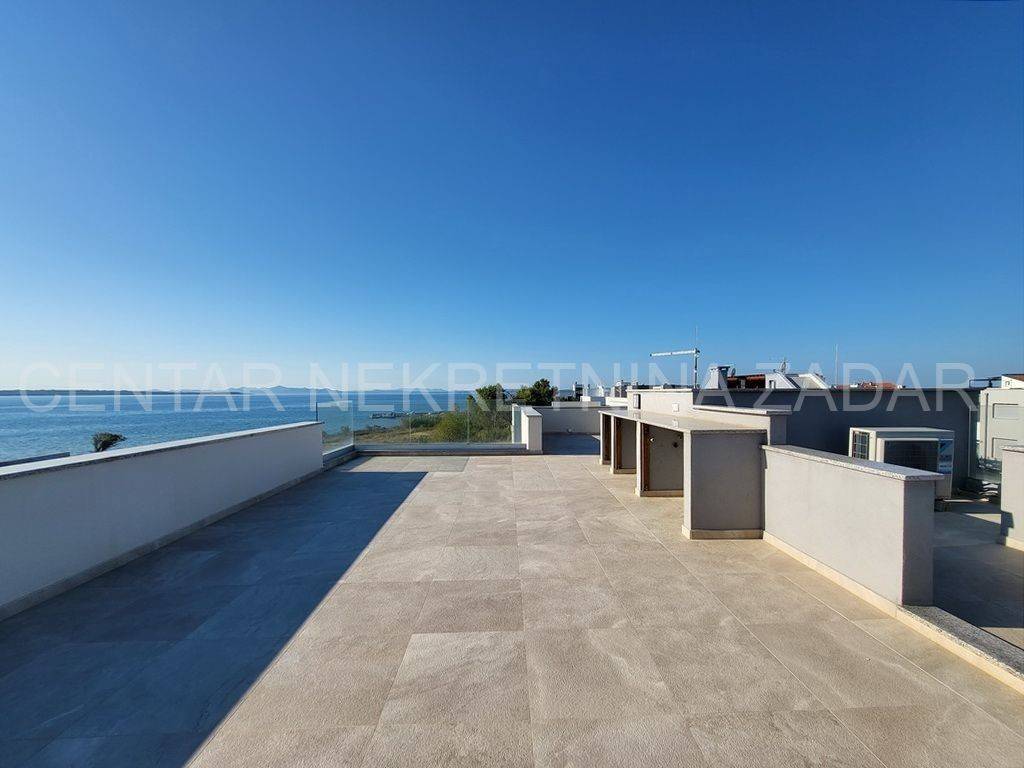 Luksuzna vila, Prodaja, Privlaka, Privlaka