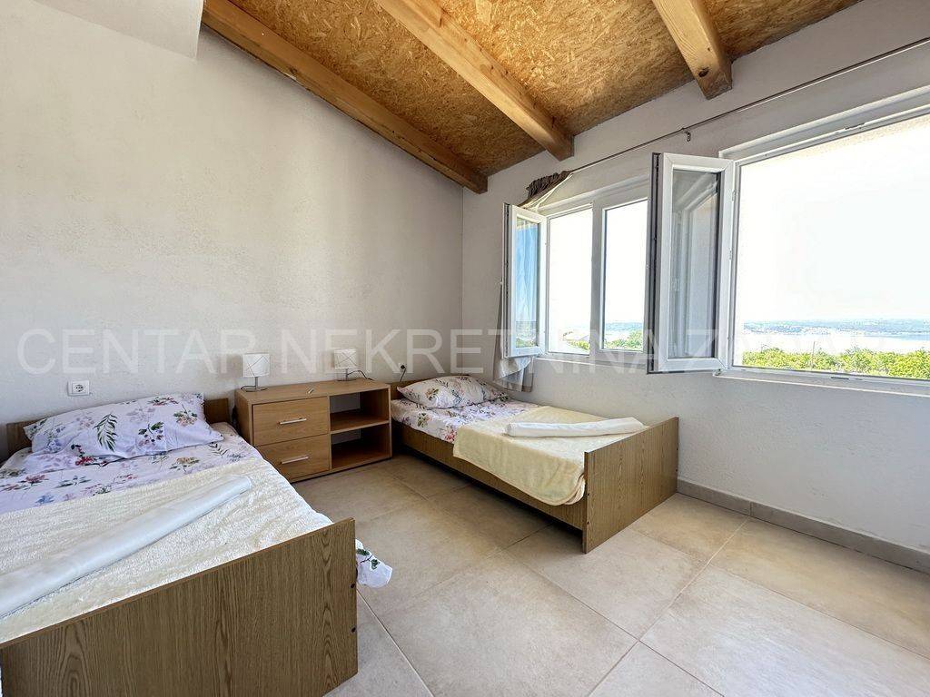 Stan u kući, Prodaja, Jasenice, Maslenica