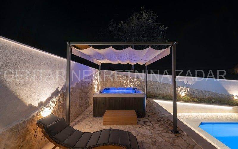 Samostojeća kuća, Prodaja, Sukošan, Debeljak