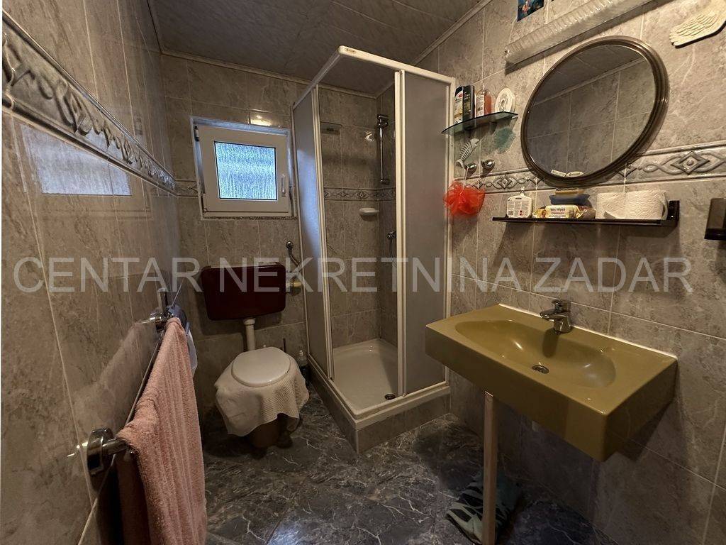 Samostojeća kuća, Prodaja, Ražanac, Ražanac