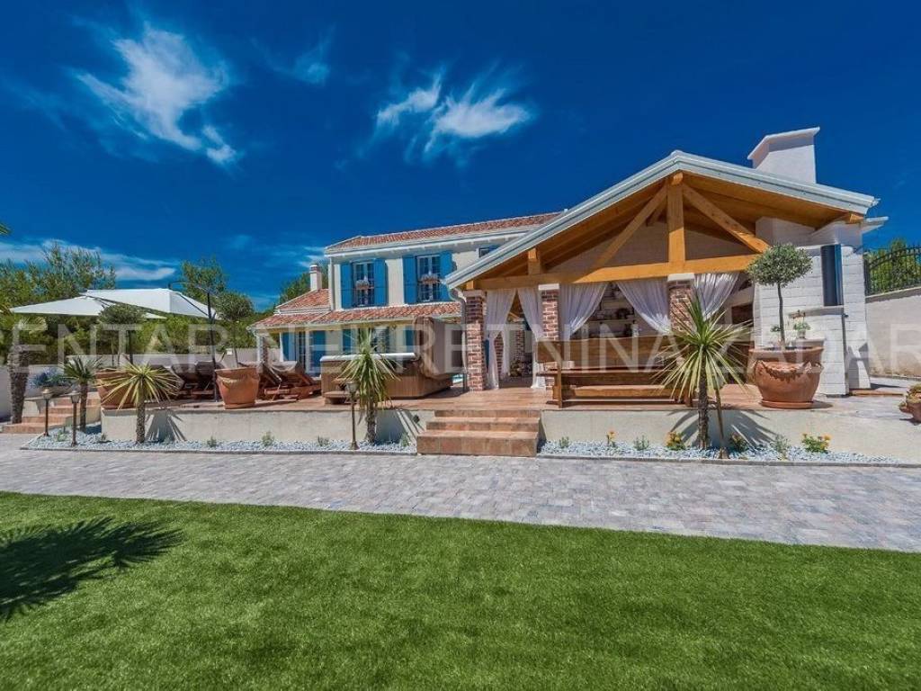 Luksuzna vila, Prodaja, Novigrad, Pridraga