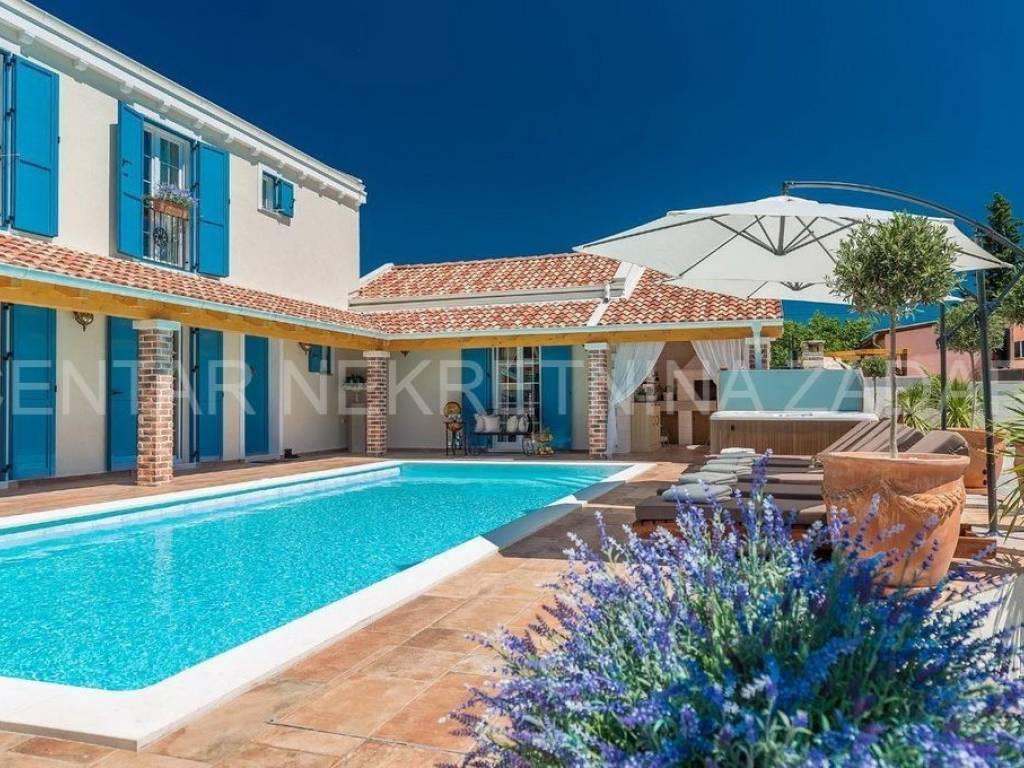 Luksuzna vila, Prodaja, Novigrad, Pridraga