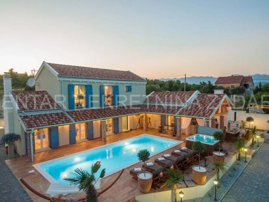 Luksuzna vila, Prodaja, Novigrad, Pridraga