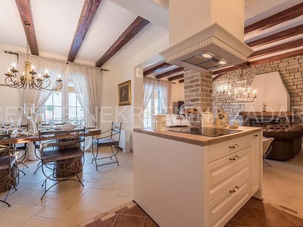 Luksuzna vila, Prodaja, Novigrad, Pridraga