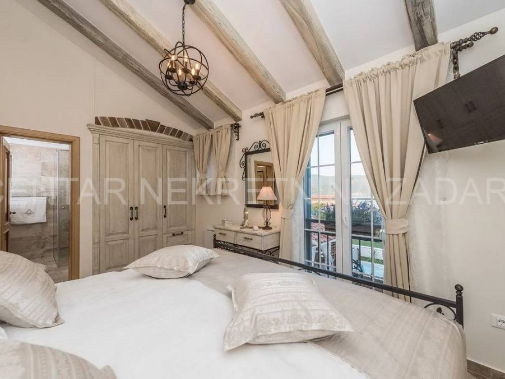Luksuzna vila, Prodaja, Novigrad, Pridraga