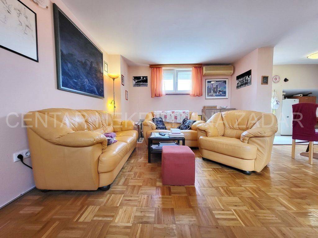 Stan u starijoj zgradi, Prodaja, Zadar, Zadar