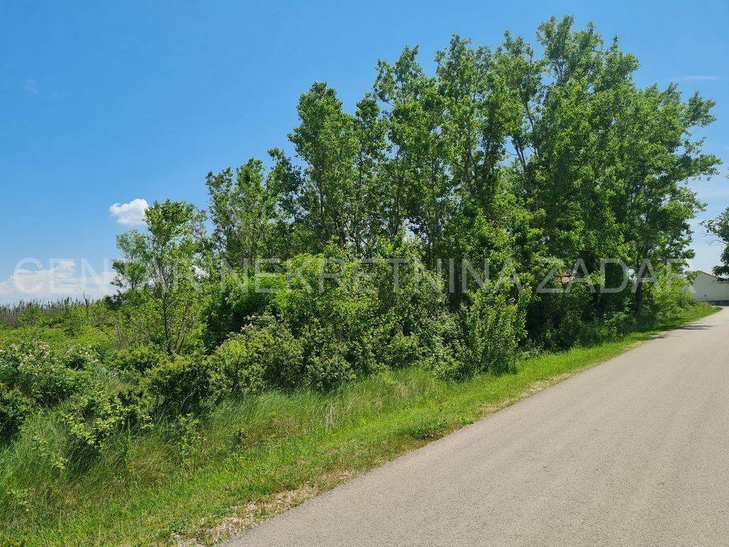 Građevinsko zemljište, Prodaja, Vrsi, Zukve