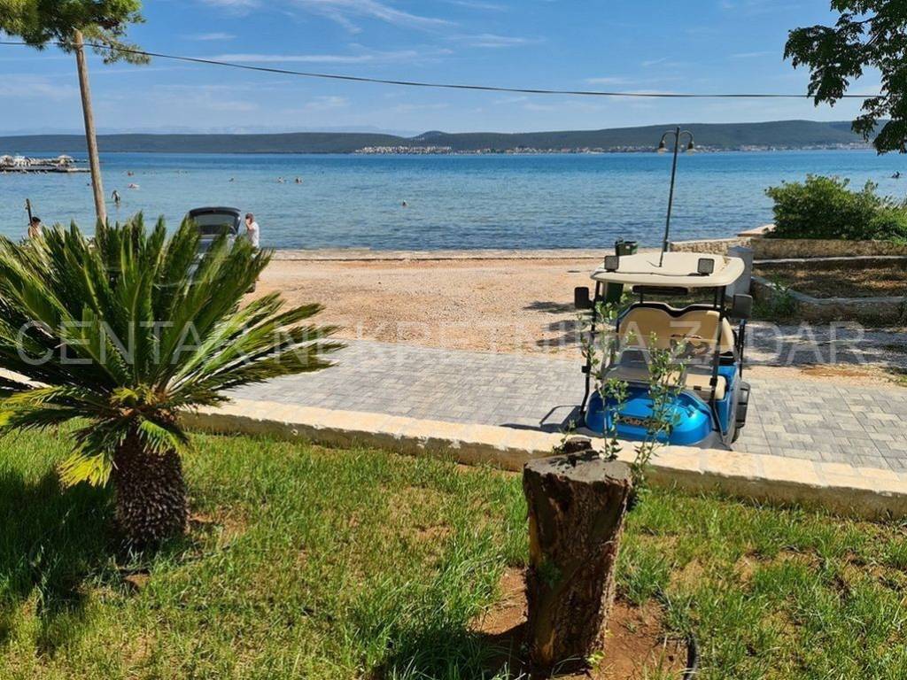 Apartmanska kuća, Prodaja, Pašman, Neviđane