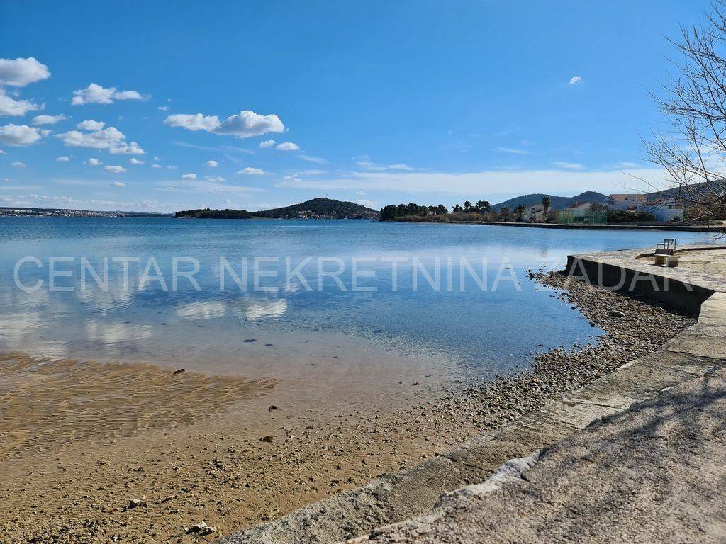 Apartmanska kuća, Prodaja, Pašman, Neviđane