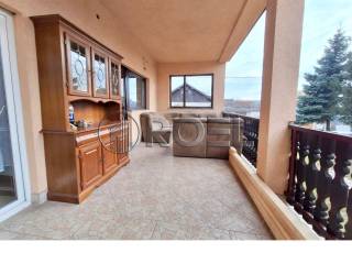 Stan u višeetažnoj kući, Prodaja, Zagreb, Sesvete