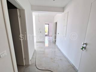 Apartman na moru, Prodaja, Okrug, Okrug Gornji