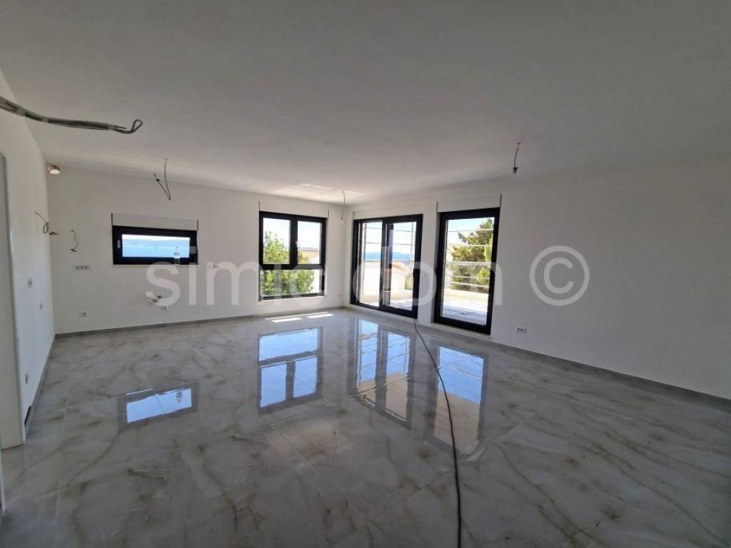 Apartman na moru, Prodaja, Okrug, Okrug Gornji