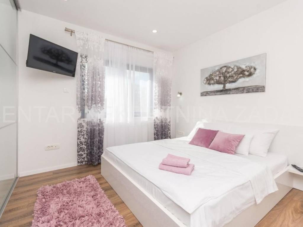 Vila, Prodaja, Sveti Filip i Jakov, Donje Raštane