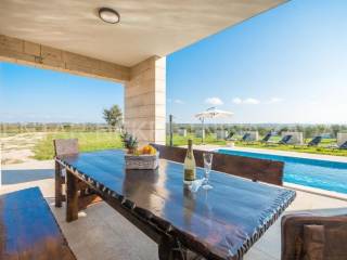 Vila, Prodaja, Sveti Filip i Jakov, Donje Raštane