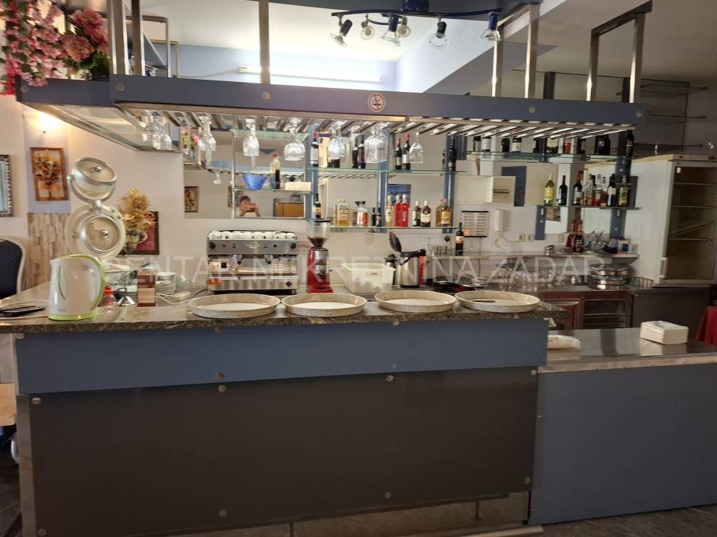 Ugostiteljsko-turistički objekt, Prodaja, Privlaka, Privlaka