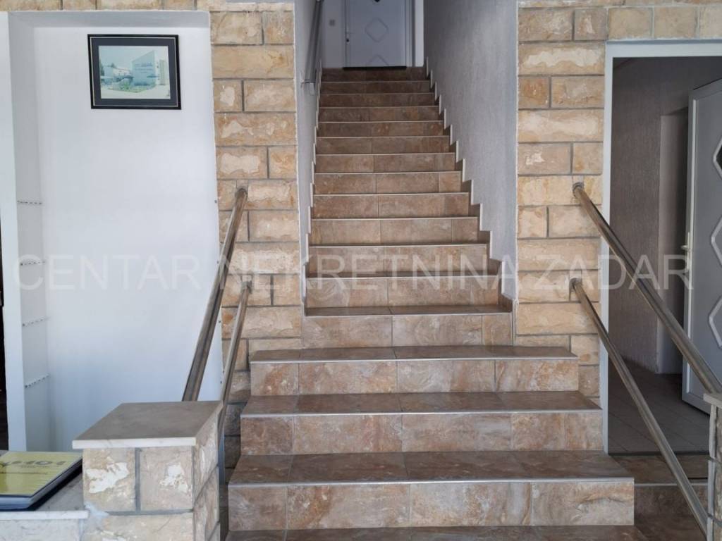 Ugostiteljsko-turistički objekt, Prodaja, Privlaka, Privlaka