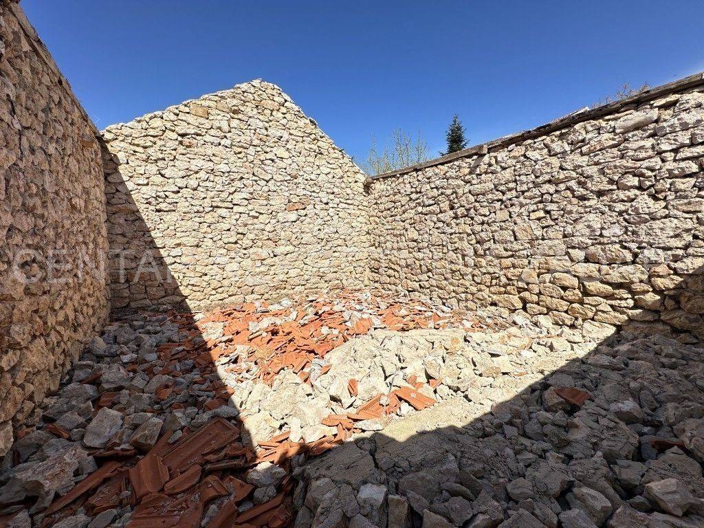 Kamena kuća, Prodaja, Sveti Filip i Jakov, Gornje Raštane