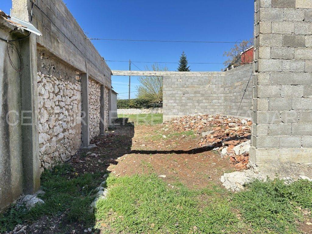 Kamena kuća, Prodaja, Sveti Filip i Jakov, Gornje Raštane