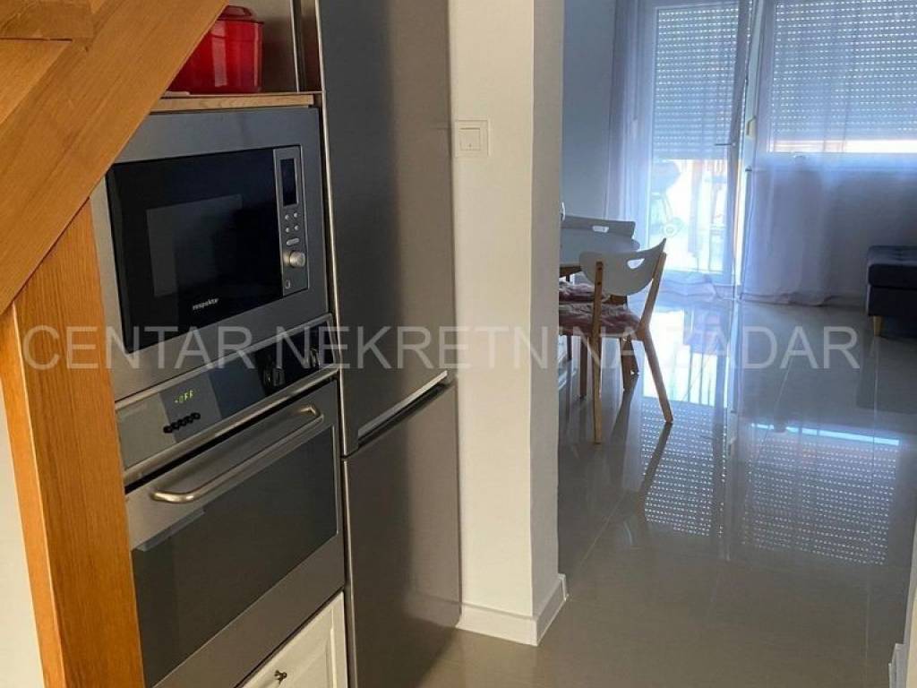Stan višeetažni, Prodaja, Tkon, Tkon