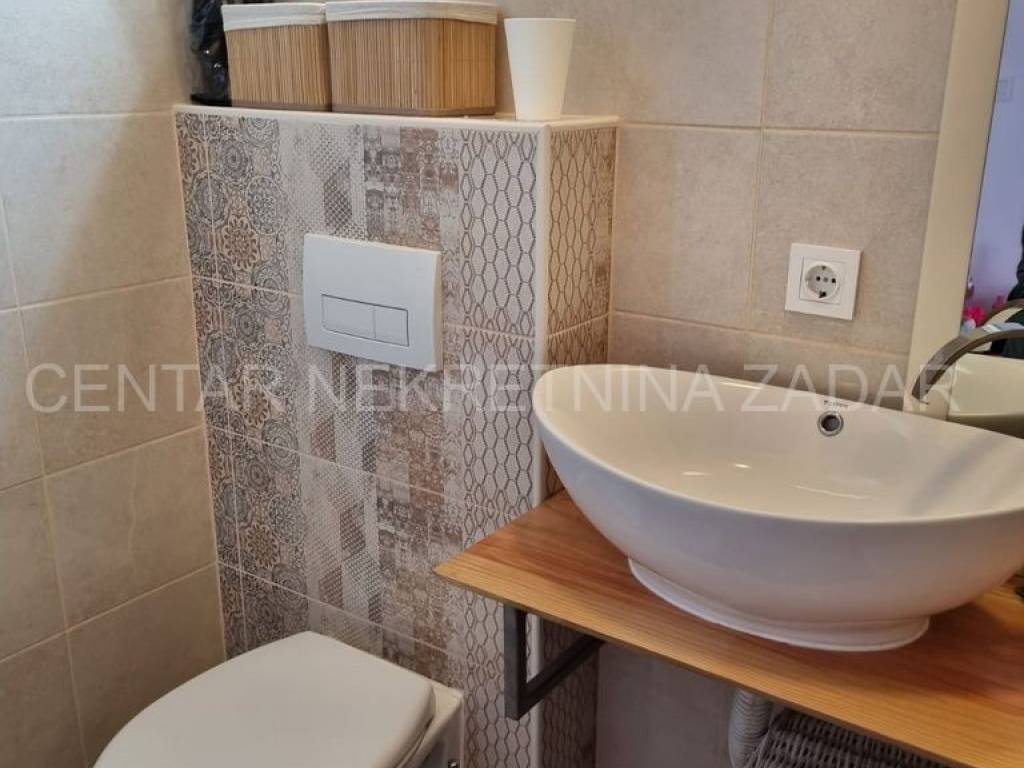 Stan višeetažni, Prodaja, Tkon, Tkon