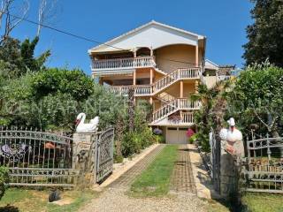 Apartmanska kuća, Prodaja, Nin, Zaton