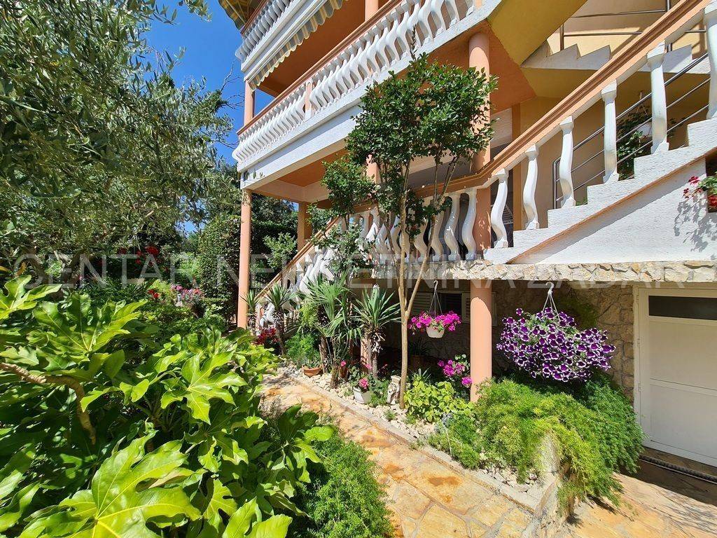 Apartmanska kuća, Prodaja, Nin, Zaton