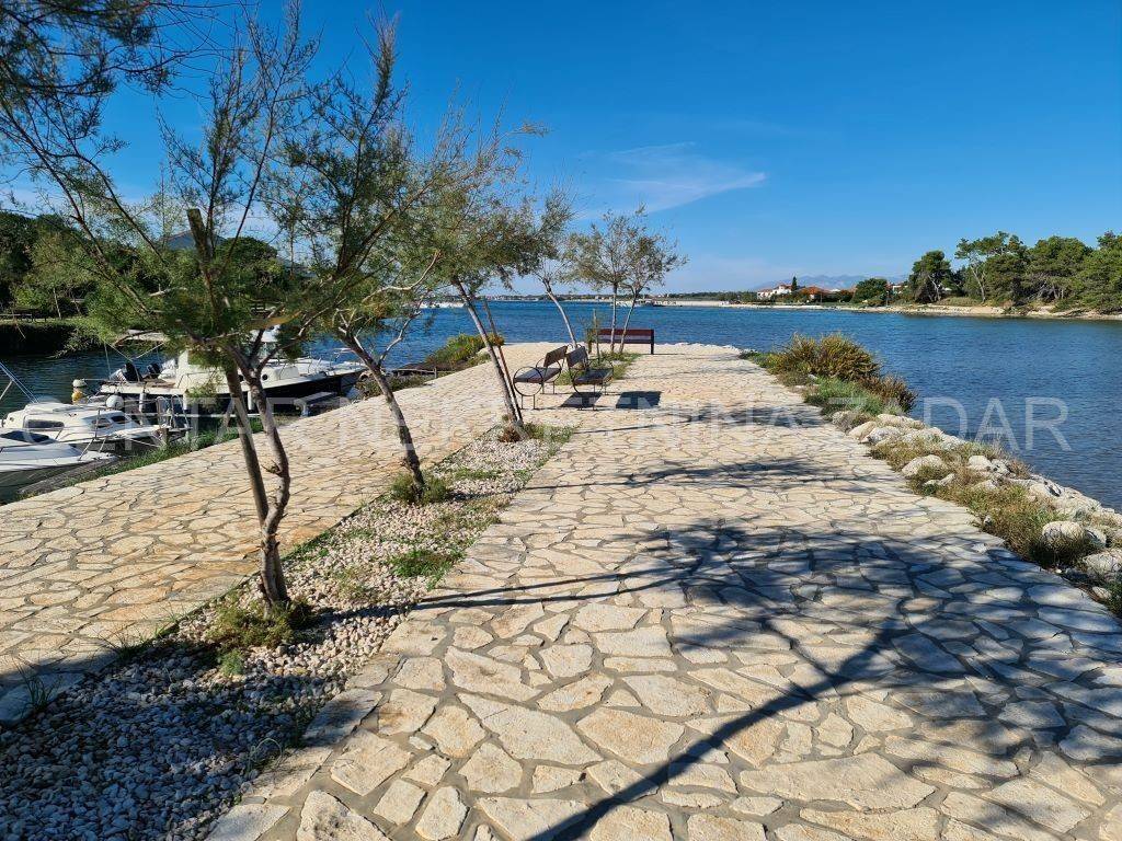 Apartmanska kuća, Prodaja, Nin, Zaton