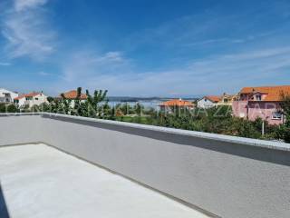 Kuća u izgradnji, Prodaja, Tkon, Tkon