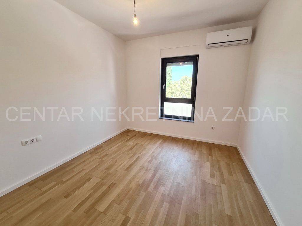 Stan u urbanoj vili, Prodaja, Sveti Filip i Jakov, Sveti Filip i Jakov