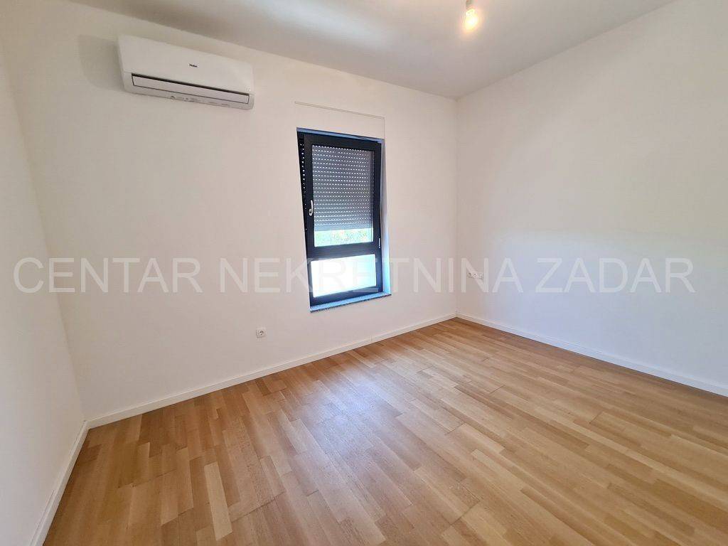 Stan u urbanoj vili, Prodaja, Sveti Filip i Jakov, Sveti Filip i Jakov