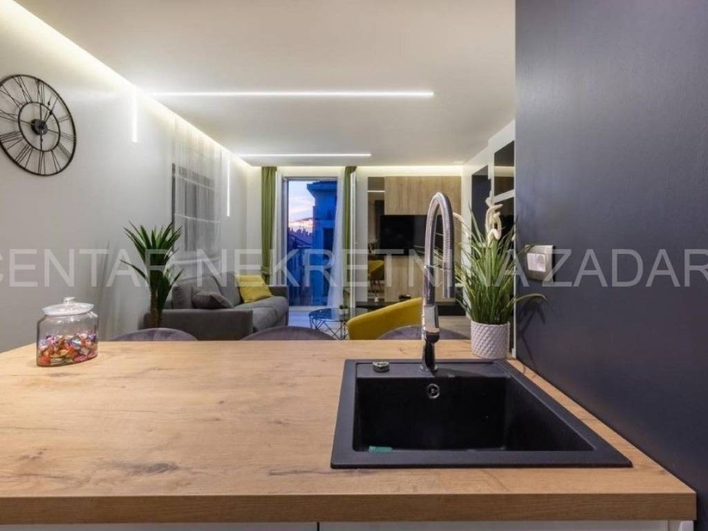 Stan u zgradi, Prodaja, Zadar, Zadar
