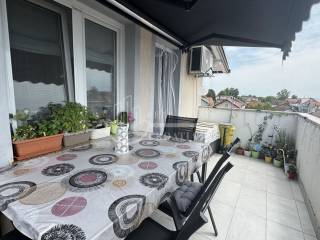 Stan u zgradi, Prodaja, Zagreb, Sesvete