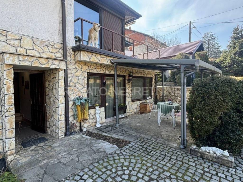 Dvojna kuca, Prodaja, Zagreb, Stenjevec
