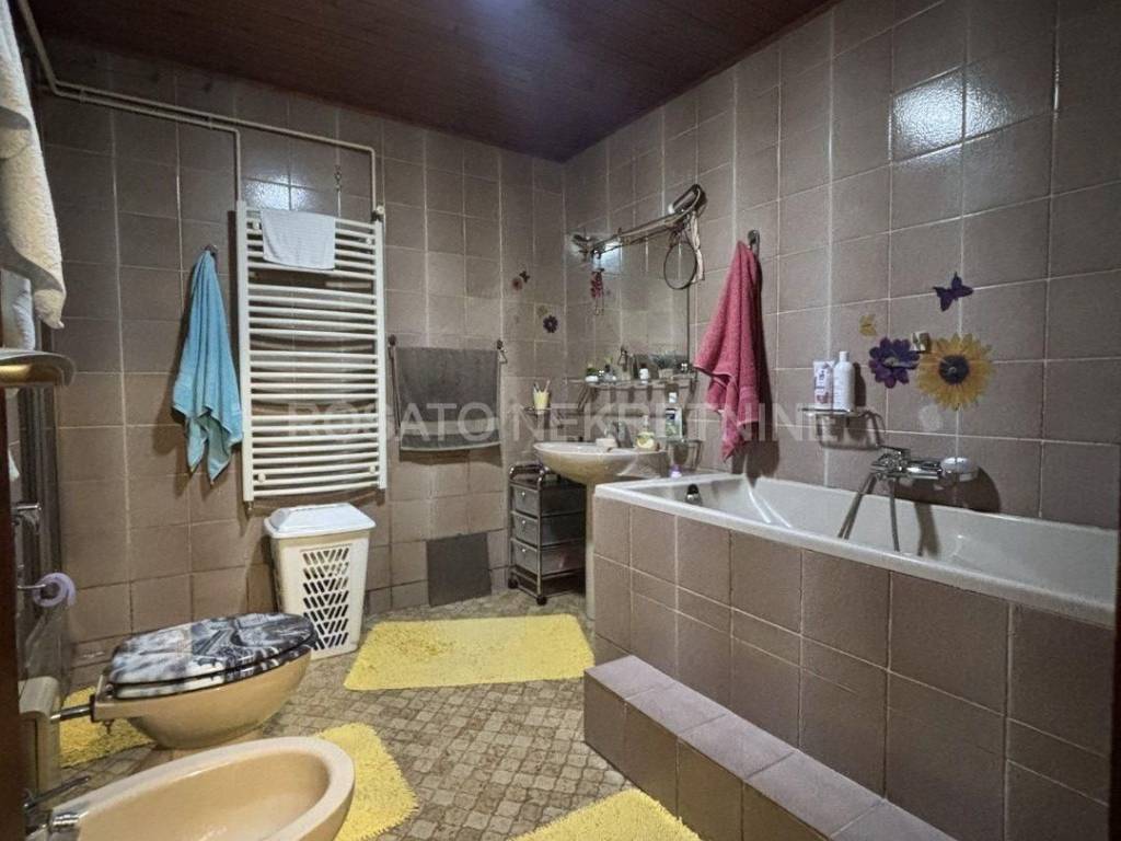 Dvojna kuca, Prodaja, Zagreb, Stenjevec