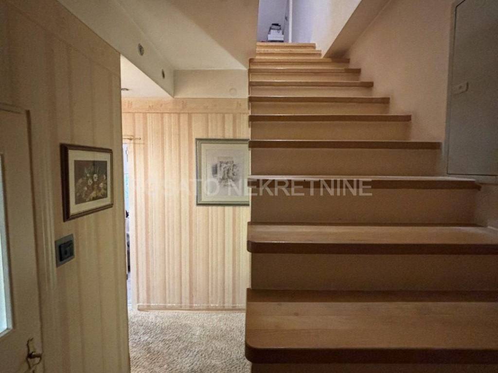 Dvojna kuca, Prodaja, Zagreb, Stenjevec
