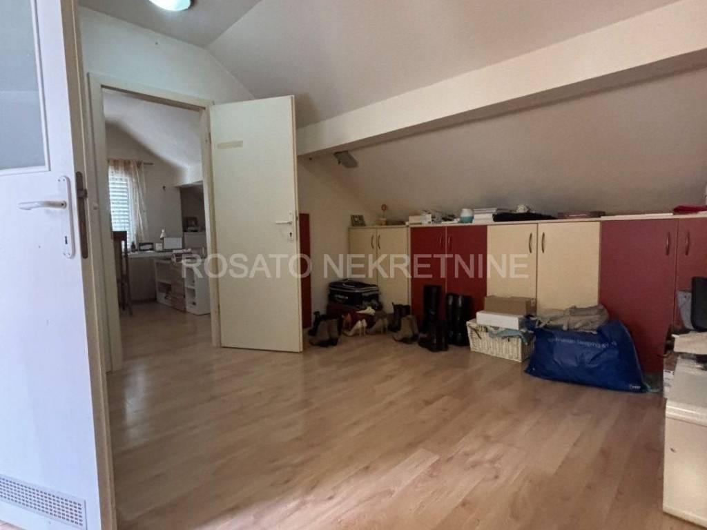 Dvojna kuca, Prodaja, Zagreb, Stenjevec