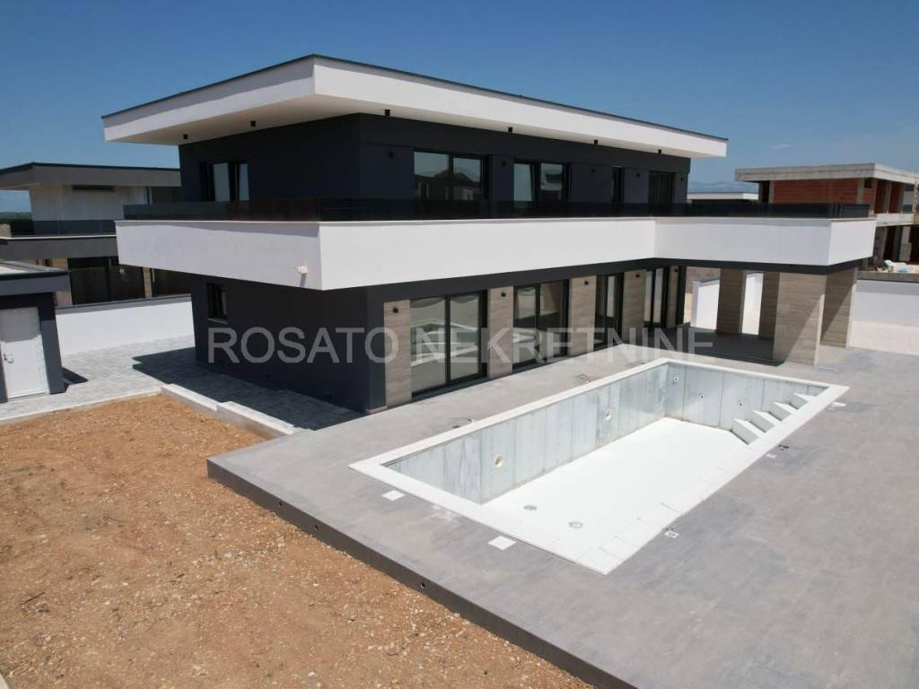 Vila, Prodaja, Zemunik donji, Zemunik Gornji