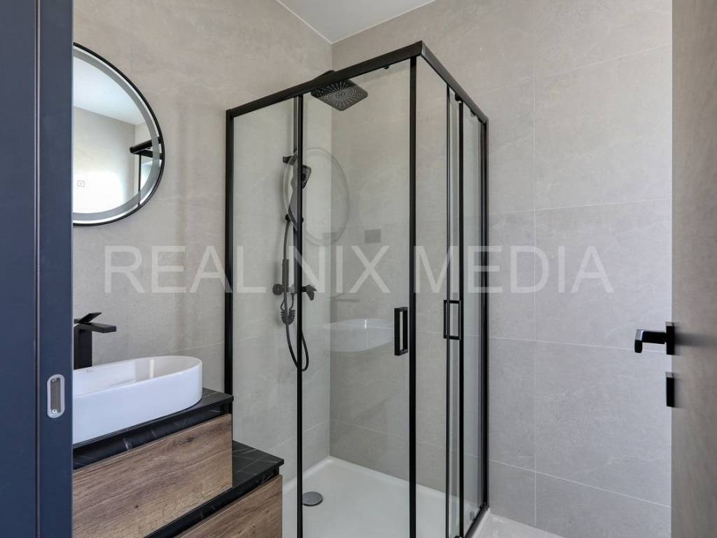 Apartman s okućnicom, Prodaja, Privlaka, Privlaka