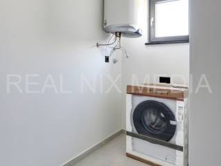 Apartman s okućnicom, Prodaja, Privlaka, Privlaka