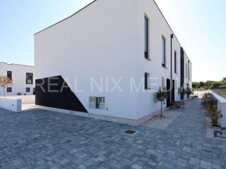 Apartman s okucnicom, Prodaja, Privlaka, Privlaka
