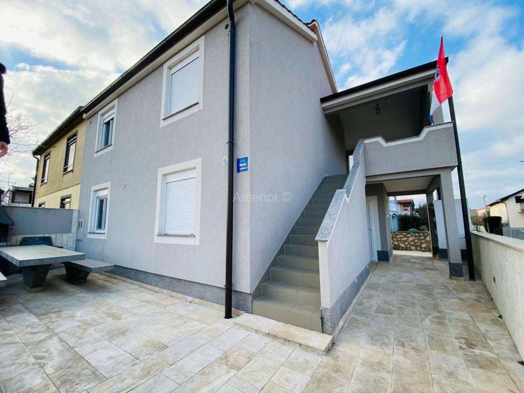 Dvojna kuća, Prodaja, Nin, Nin