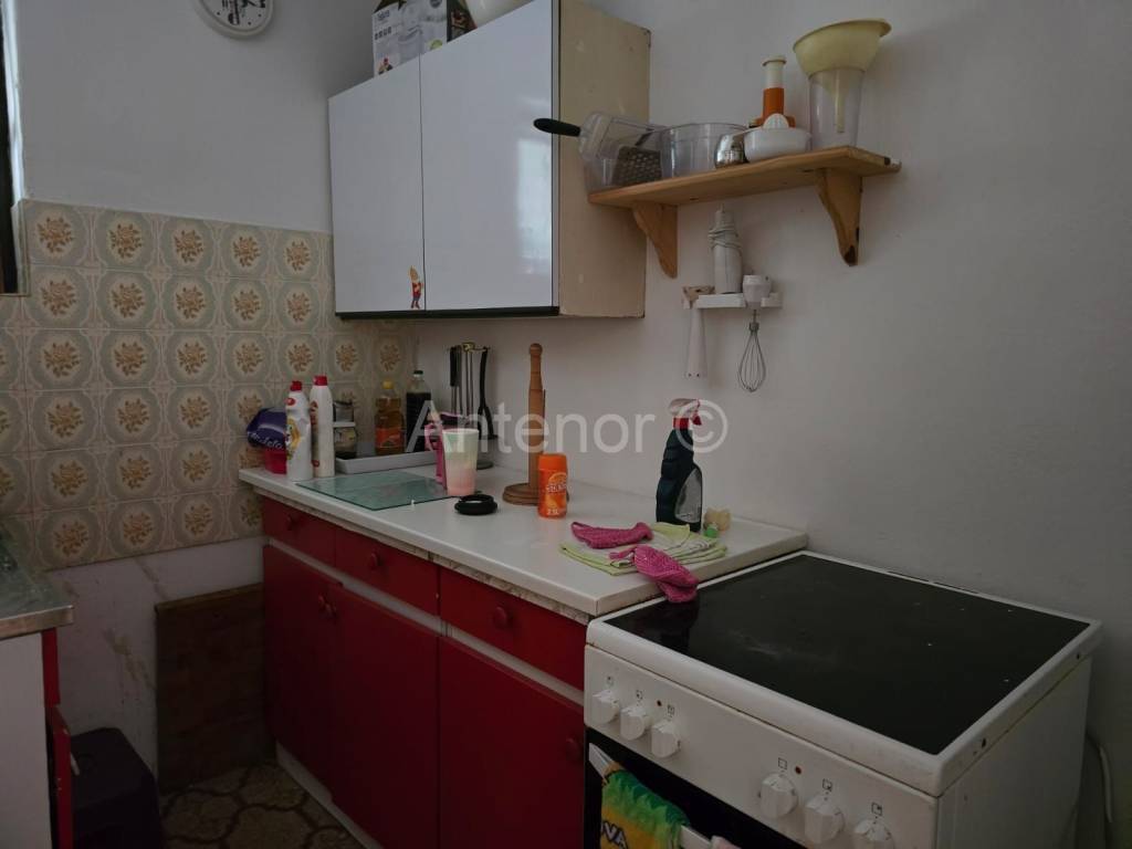 Dvojna kuća, Prodaja, Vrsi, Zukve