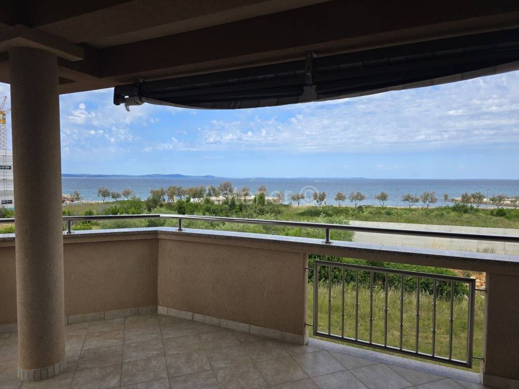 Apartman na moru, Prodaja, Nin, Zaton