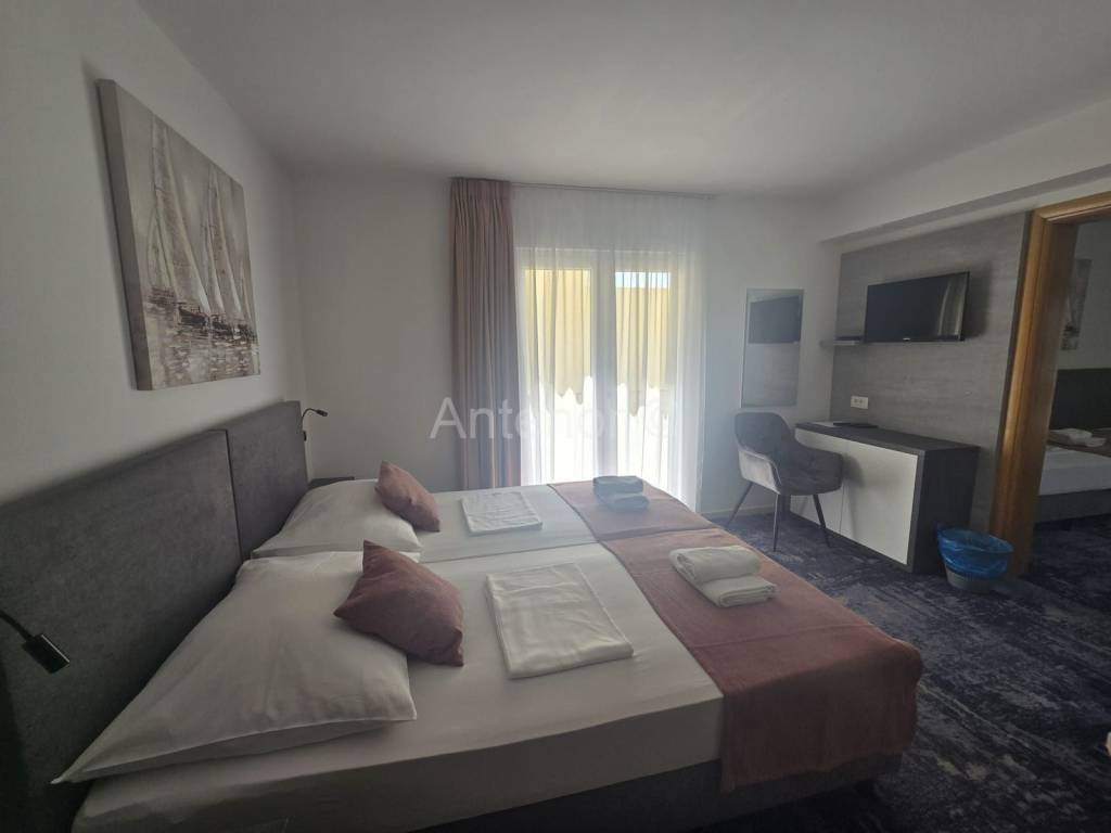 Hotel, Prodaja, Vrsi, Mulo