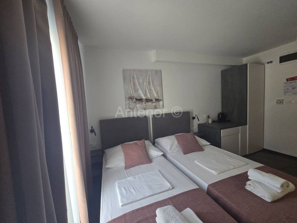 Hotel, Prodaja, Vrsi, Mulo