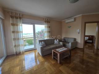 Apartman na moru, Prodaja, Nin, Zaton