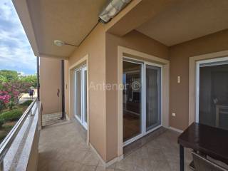 Apartman na moru, Prodaja, Nin, Zaton