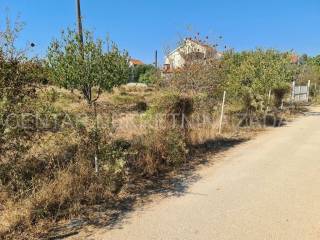 Građevinsko M1, Prodaja, Polača, Polača